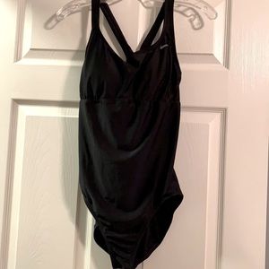 Nike Swimsuit Size Large